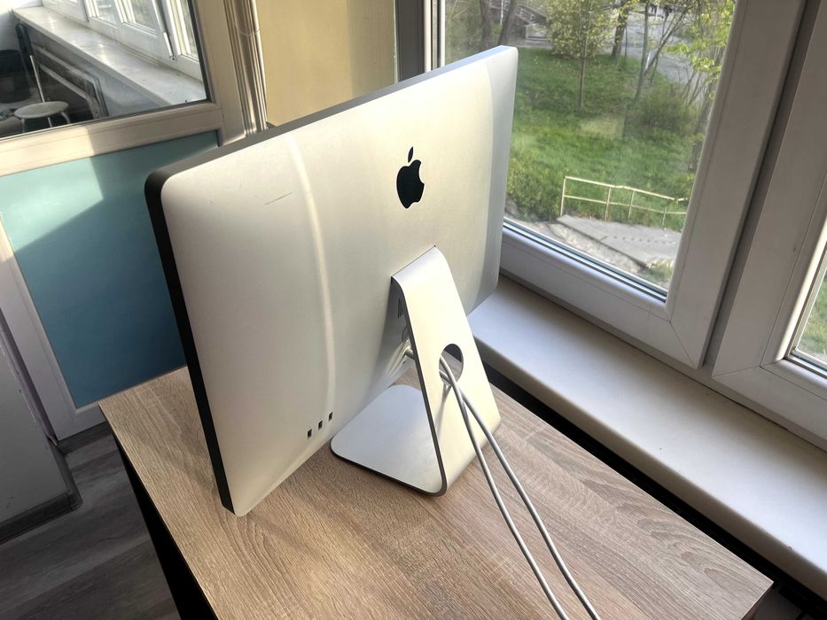 Apple Cinema Display 24 A1267
