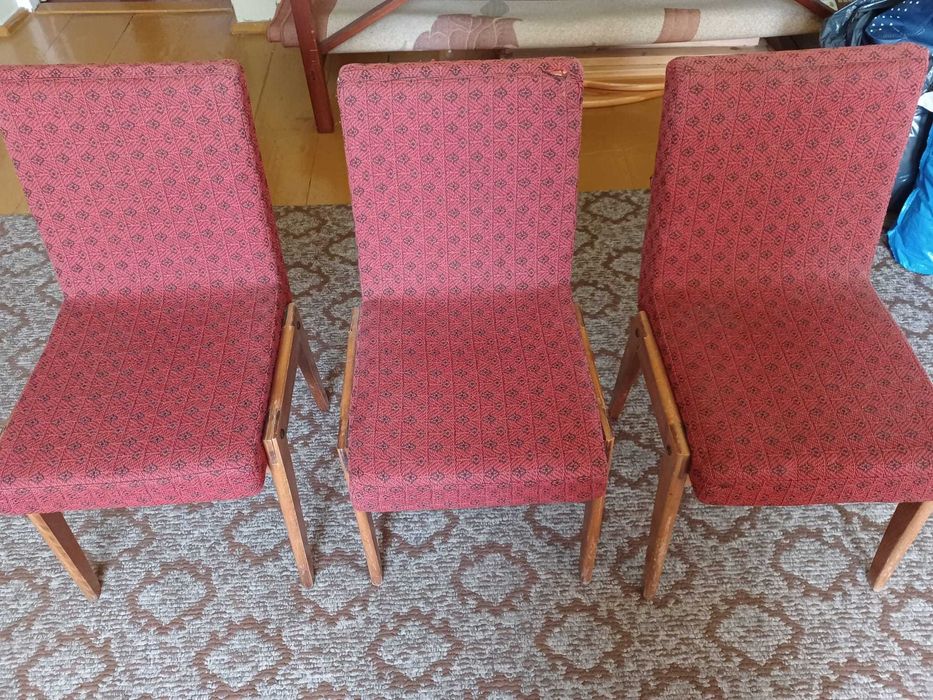 3 krzesła prl (150 zł)