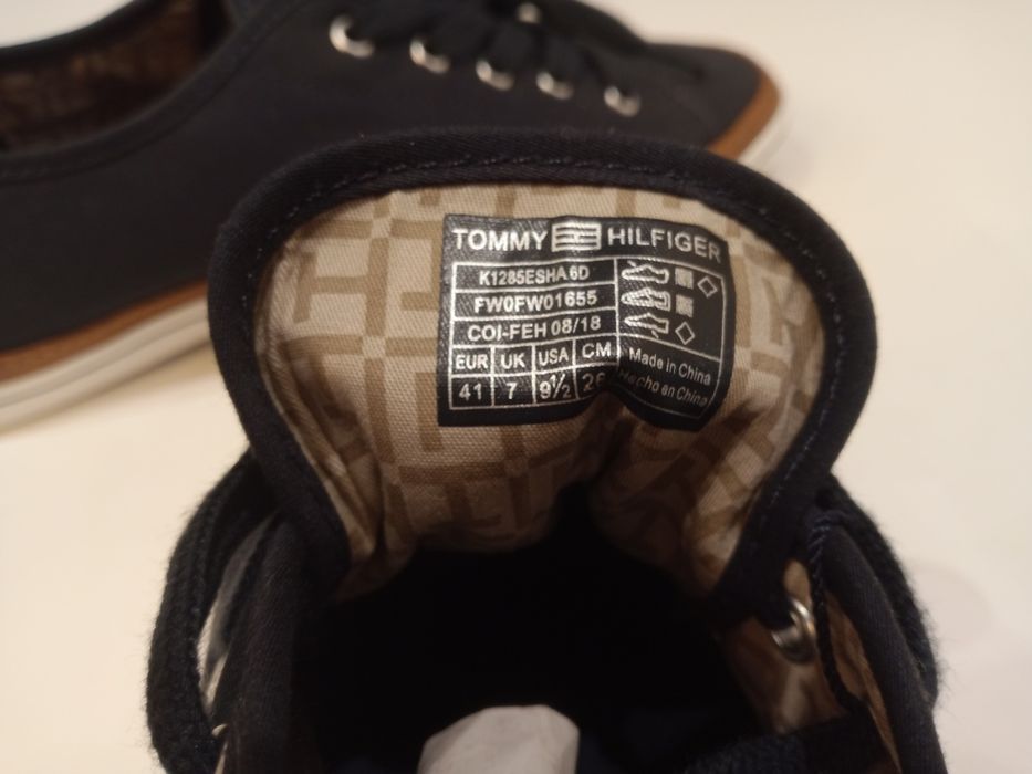 Buty damskie tenisówki Tommy Hilfiger rozm .41