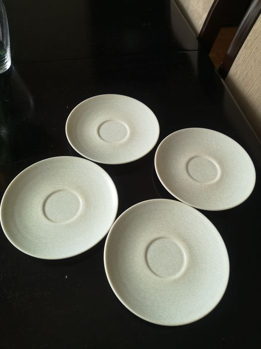 Talerzyki małe 4 sztuki