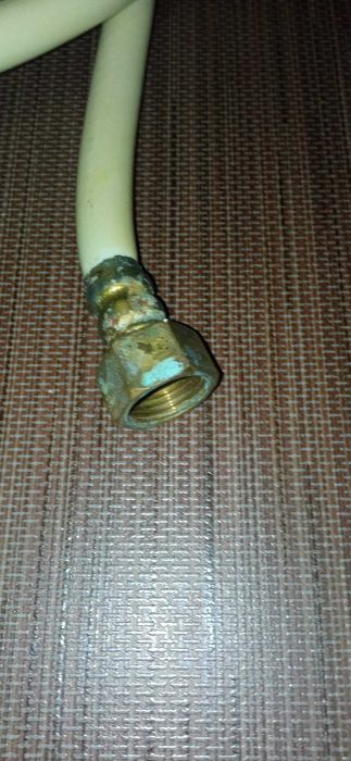 Шланг для підключення газу