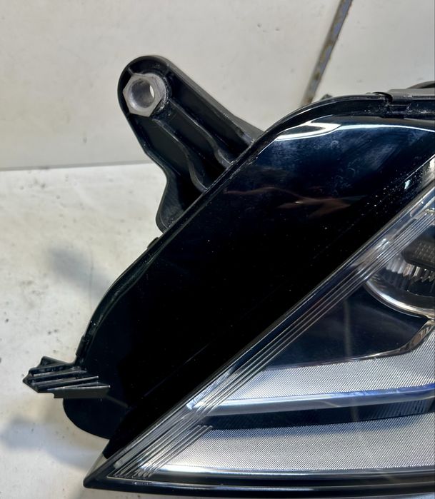 Фара левая volkswagen passat cc xenon led usa 3C8941751L