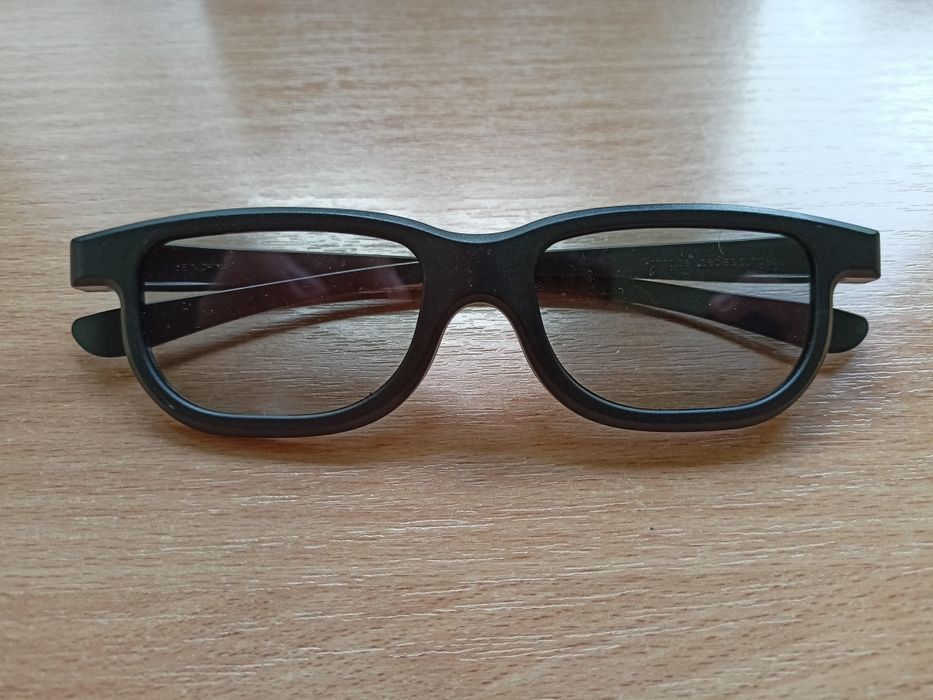 3D очки, 3d окуляри.