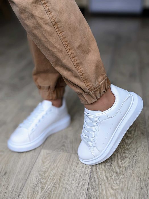 Жіночі кросівки кеди МАКВІН натуральна шкіра.Женские кроссовки маквины