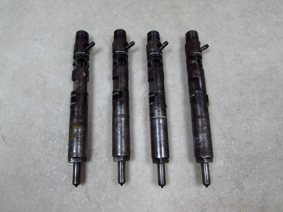 RENAULT DACIA CITAN NISSAN 1.5 DCI WTRYSK WTRYSKIWACZ 8200421897