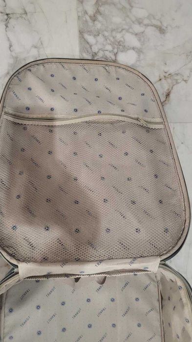 Walizka podróżna na kółkach 55/35/22