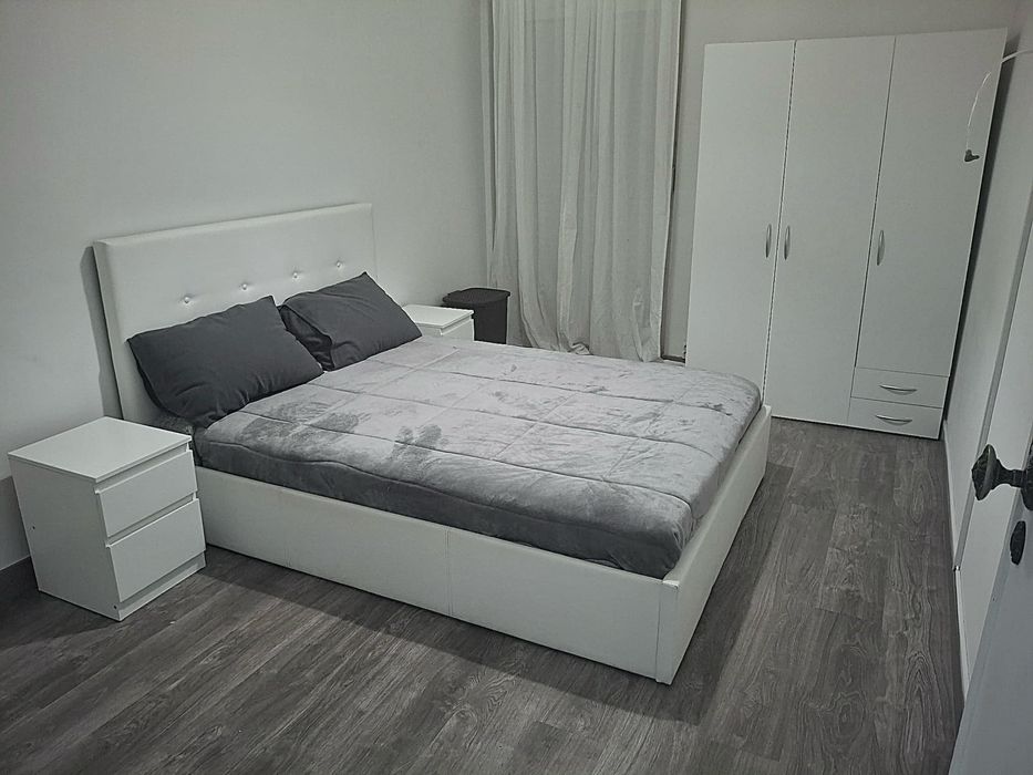 Quarto  mobilado para Águas Livres, Amadora