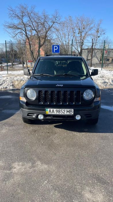 Продам автомобіль jeep patriot 2014 року 4/4