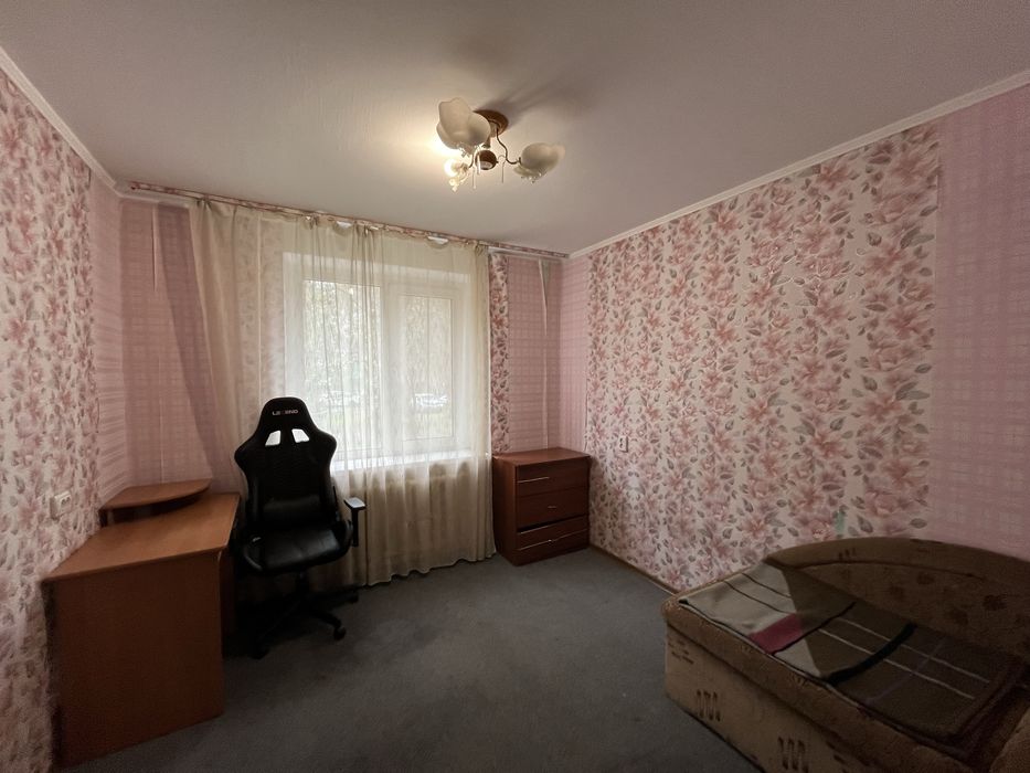 Продаж 3 к. квартири 62,5 м.кв вул. Ващука