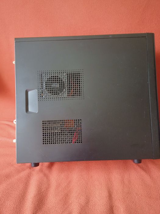 Retro Komputer Dual - Core 1,60 GHZ 2gb ramu WARTO !!