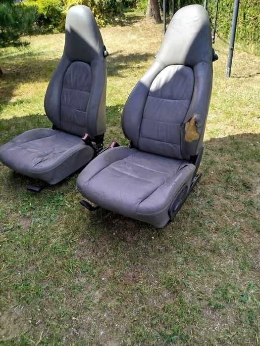 Fotele przednie Porsche  996  911  do renowacji