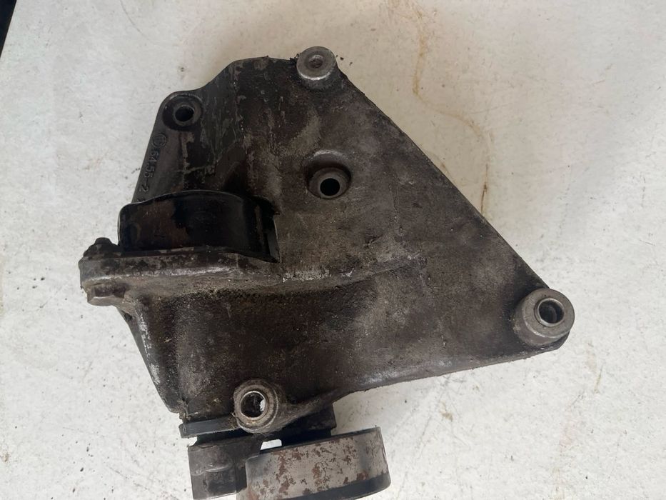 інші мото Ролік двигуна bmw e46 e39 2,0d m47 інші мото запч