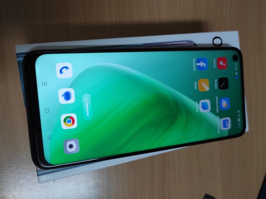 Smartphone OPPO 5G - como Novo