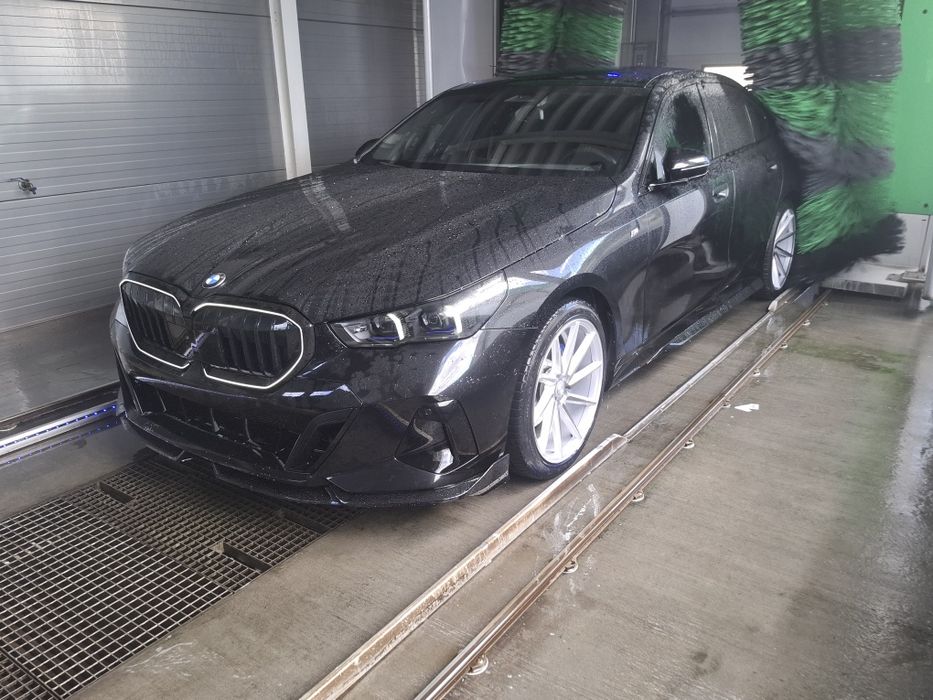 Fv vat M pakiet pro salon Polska bogate wyposażenie Gwara