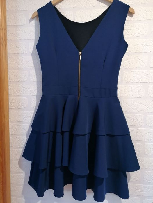 Sukienka Granatowa Dziewczęca Z Falbankami