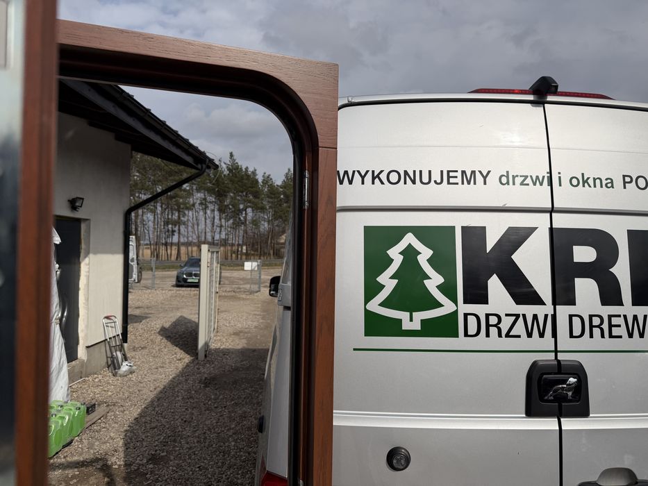 Drzwi zewnętrzne drewniane OD RĘKI bezprzylgowe łukowe Cała Polska