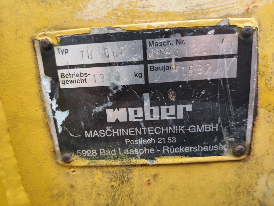 Walec Weber TR 860 waga 1370kg
