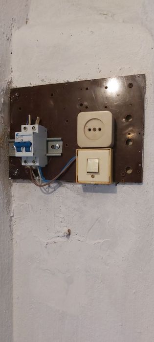 Здам ГАРАЖ біля Одрексу (~19 м²) вул. Розкидайлівська / Балківська