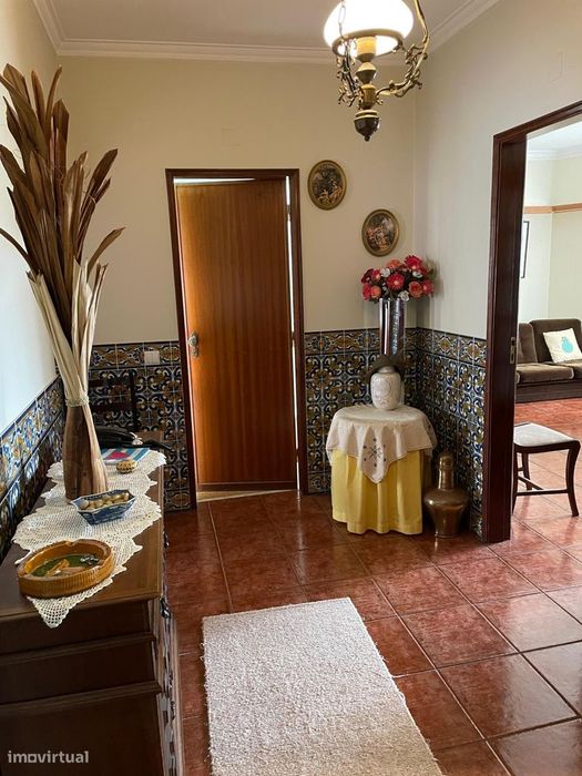 Apartamento T2 + T1