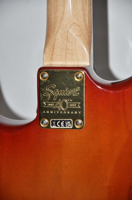 Fender Squier 40th Anniversary Strat SSB Limited Edition.