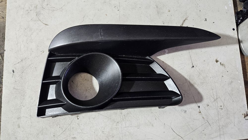 Kratka halogenu prawa opel vectra c signum lift po lifcie xp2 opc line