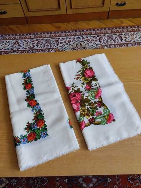 Платки х/б   кремовые,,  шерстяные , шаль.
