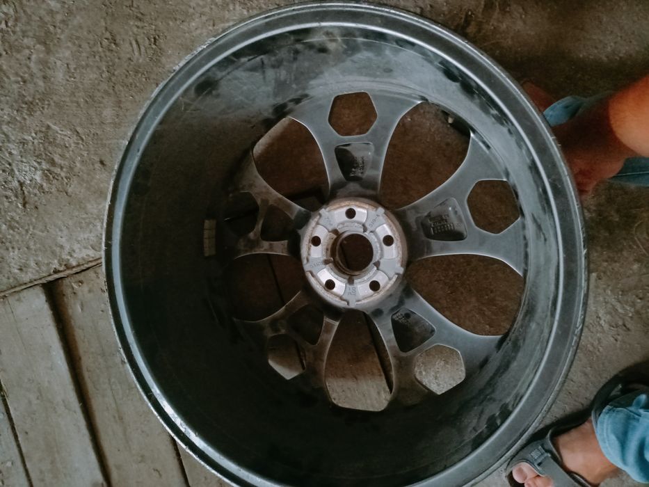 Диски R19. Ford Escape Titanium