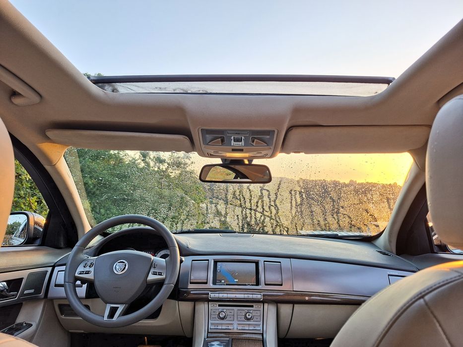 Jaguar XF 2.7 D V6 Premium Luxury 1 dono