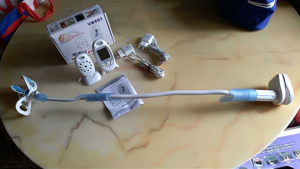 видеоняня Video Baby Monitor VB601 + держатель для камеры