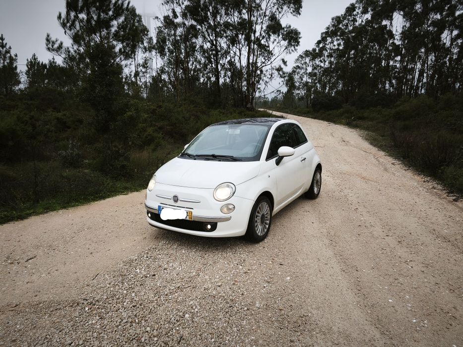 Fiat 500 branco interiores cinza