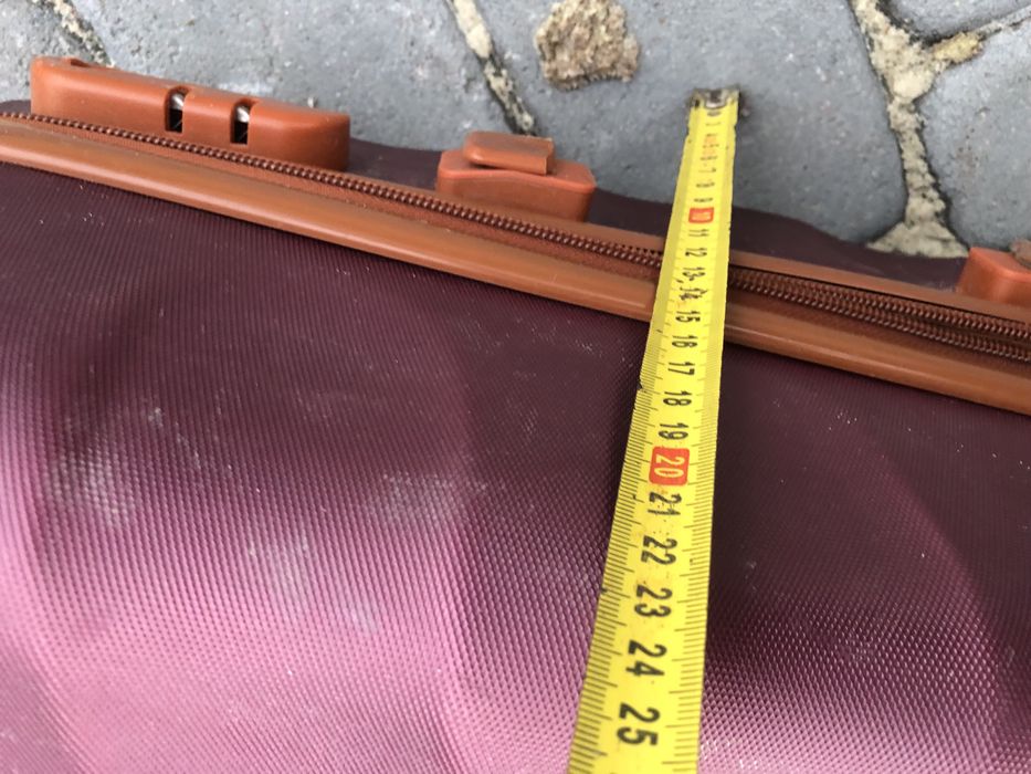 Чемодан для подорожі