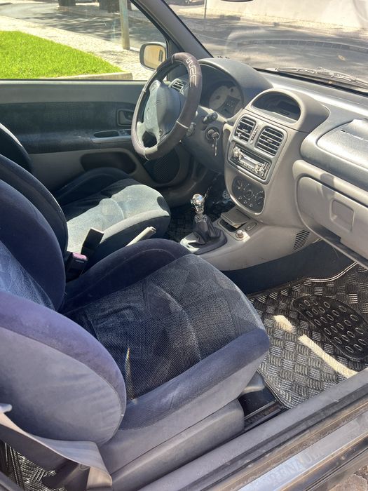 Renault clio 1.6 16V