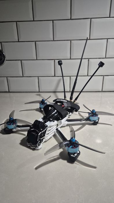 Drone FPV Vapor X5 branco pérola