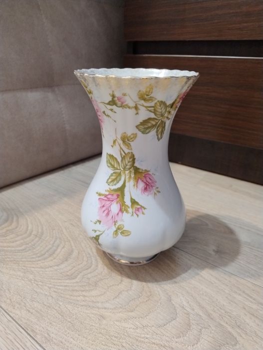 Wazon na kwiaty, Chodzież