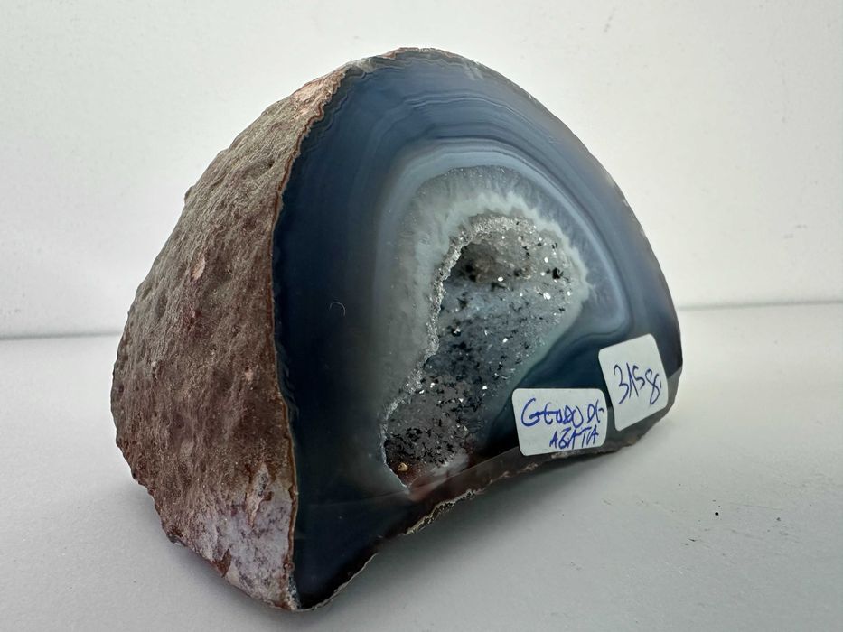 Geodo de ágata novo,  com 315 g,