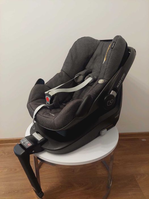 Fotelik nosidełko +baza Maxi Cosi 2 WayFix