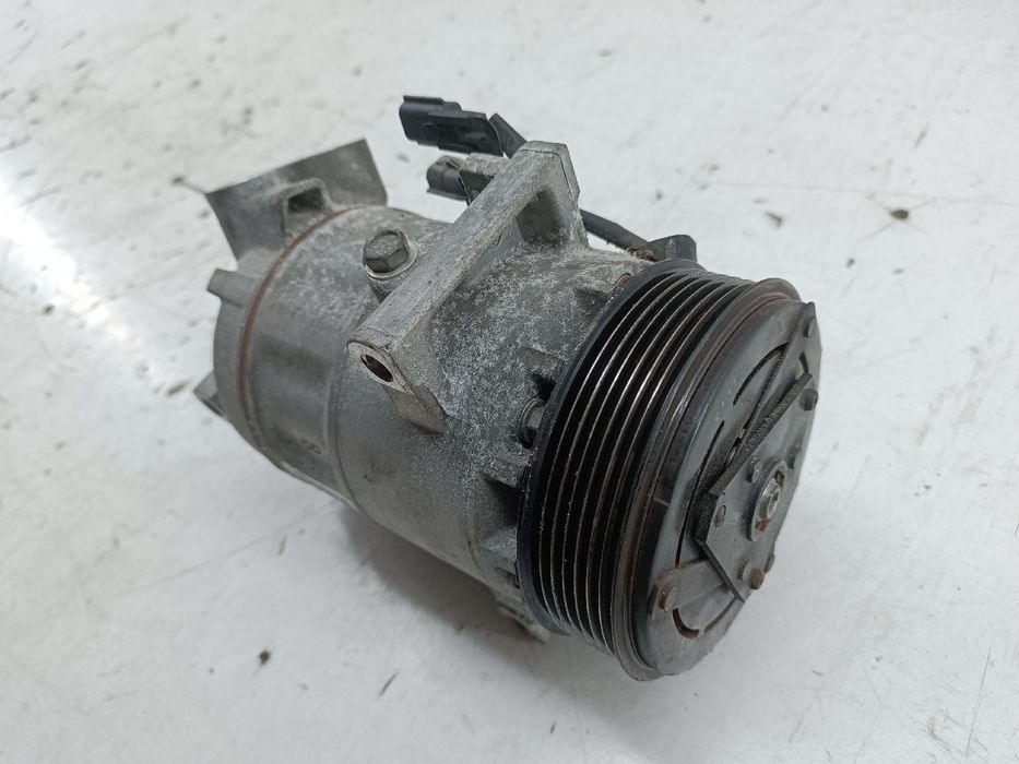 Compressor de Ar Condicionado - RENAULT CAPTUR II | 20 -