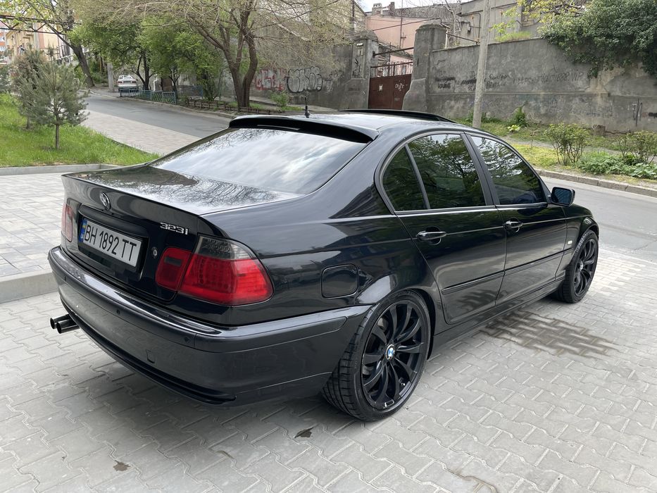Продам бмв е46 на автомате