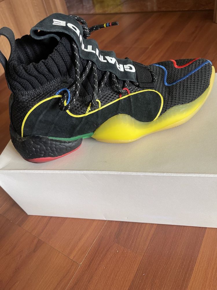 Adidas pharrell williams best sale 44