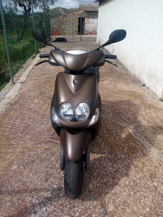 Yamaha Neos 50 cc em estado razoável