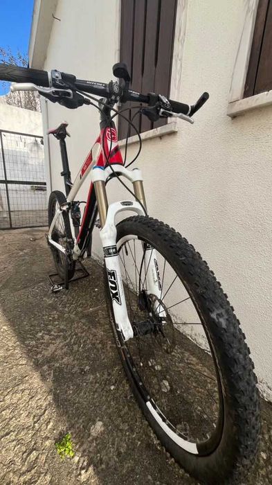 Bicicleta GHOST AMR 7500