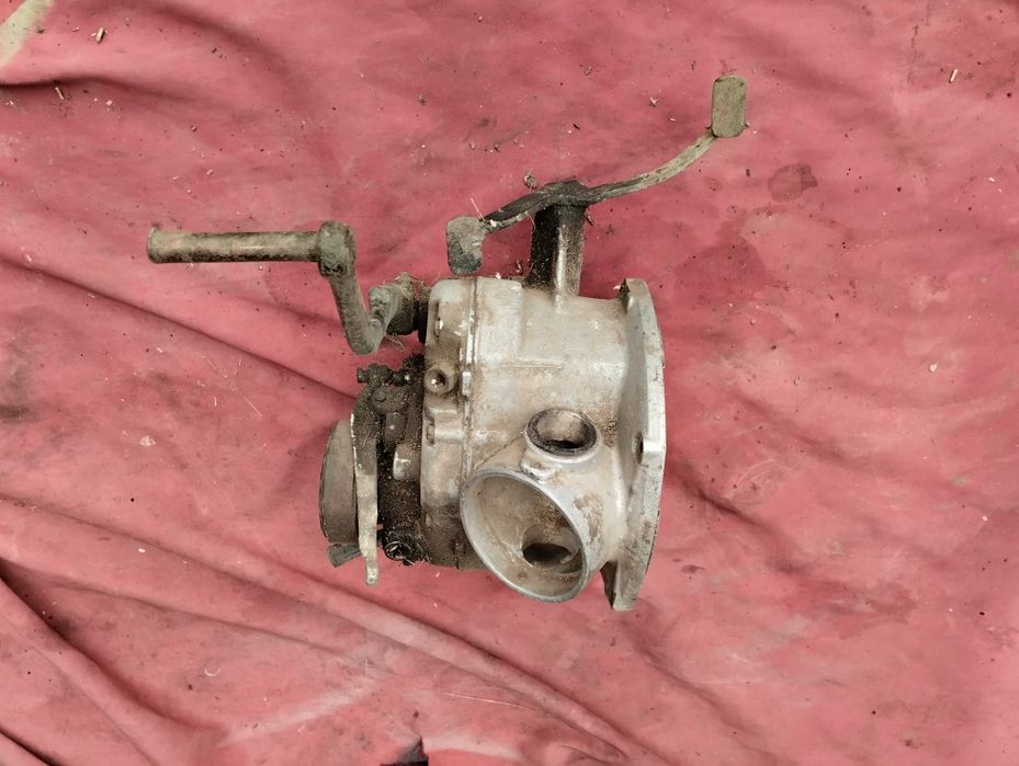 Передня кришка мотору МТ днепр