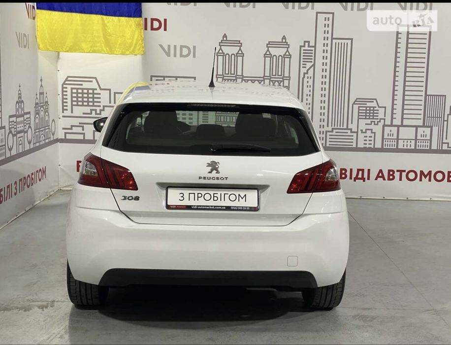 Пежо Peugeot 308 2017