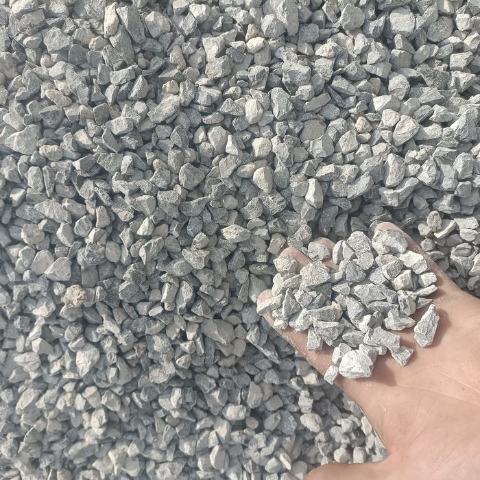 Ziemia ogrodowa z obornikiem Czarnoziem Torf Piasek Kamien