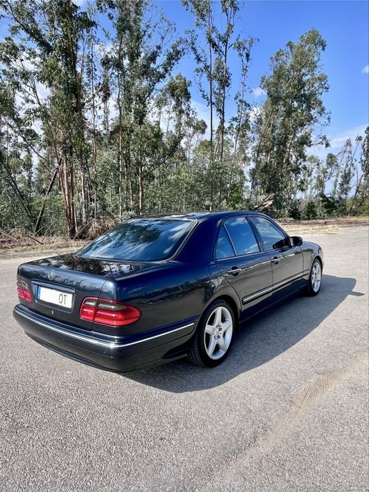Mercedes-Benz E270 W210 Full Extras — fotografia 3