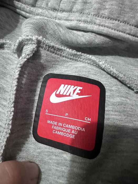 calças nike tech