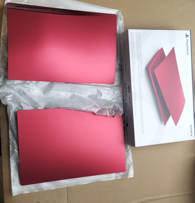 Oryginalne Panele Boczne  Sony PS5 Cover Standard Console - Cosmic Red