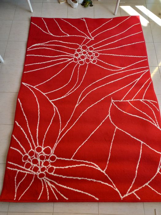 Tapete ikea cores vermelho e branco