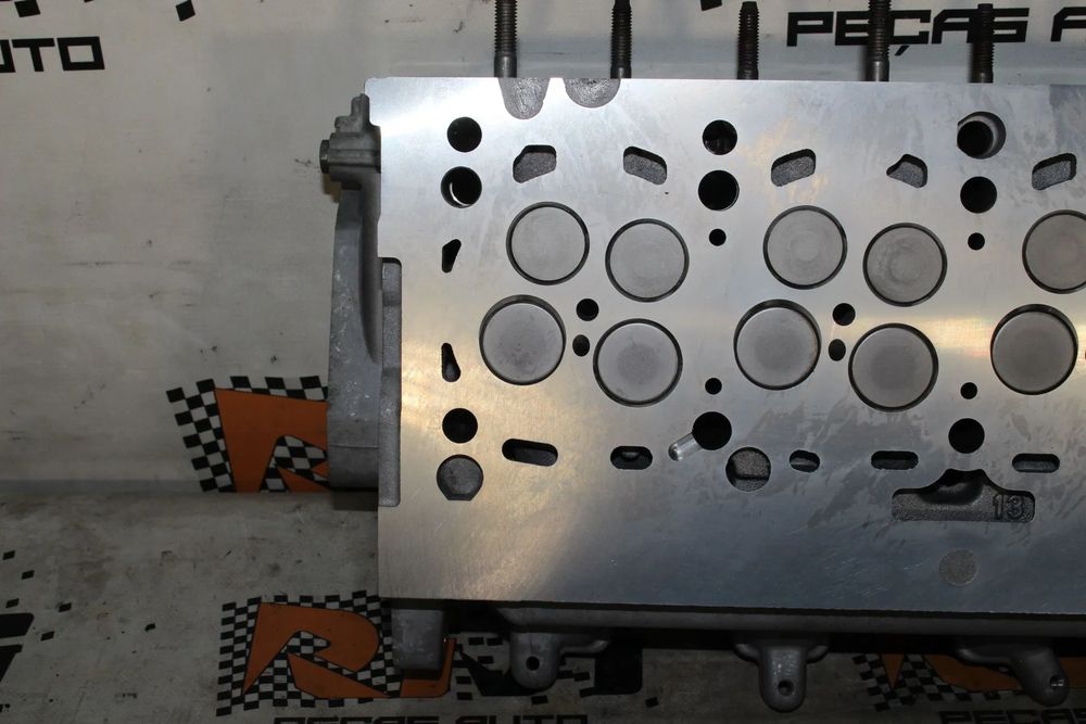 Colaça / cabeça do motor SEAT Leon (1P1)