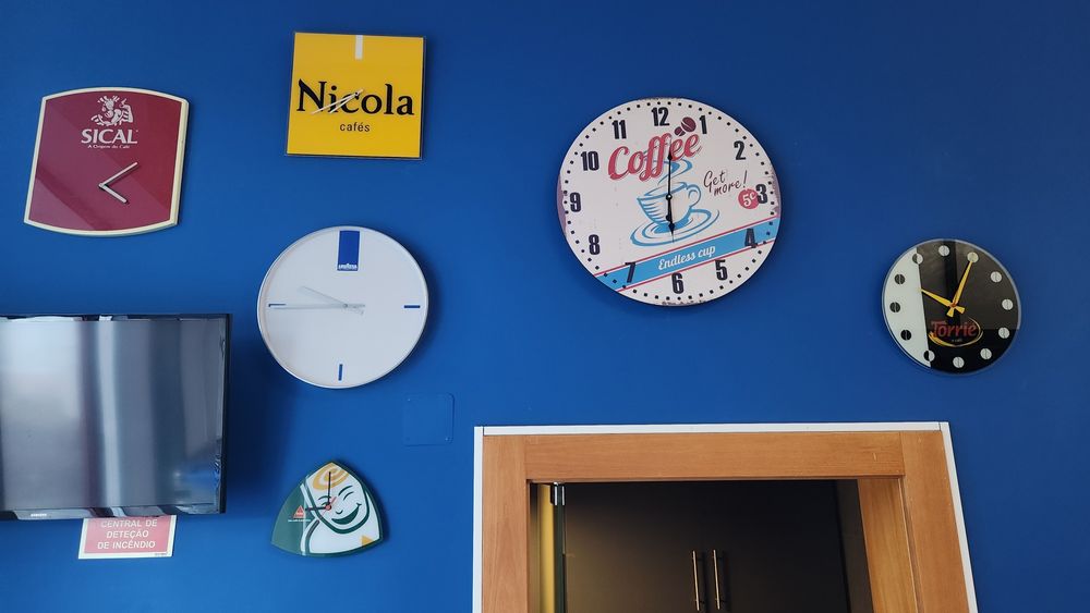 Vendo Relógios Parede marcas de Café